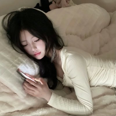 冰属性男子与酷酷女同事